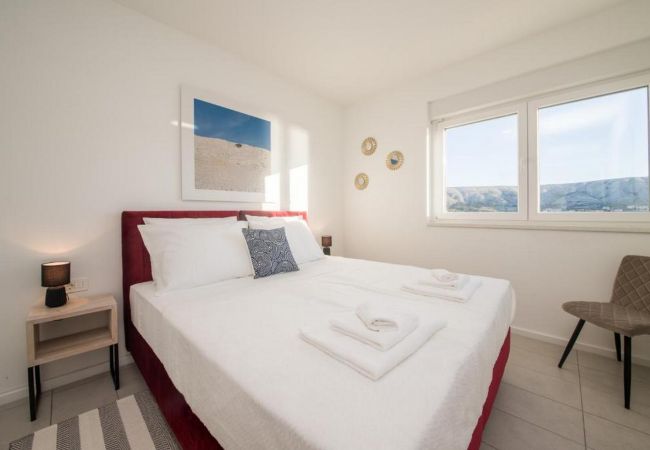Villa in Pag - Villa Belveder II - Four bedroom house with outdoor pool Villa in Pag - Villa Belveder II - Four bedroom house with outdoor pool