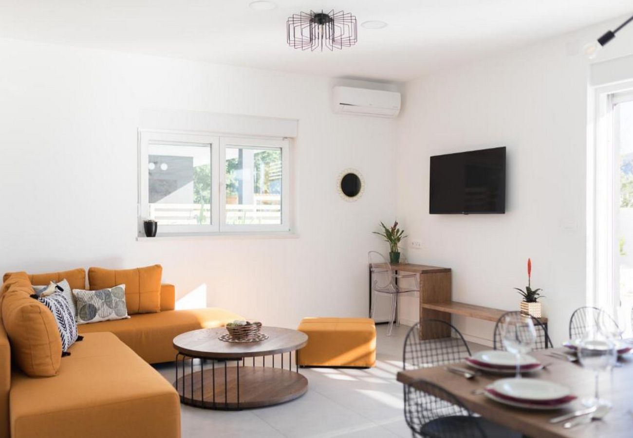 Villa in Pag - Villa Belveder II - Four bedroom house with outdoor pool