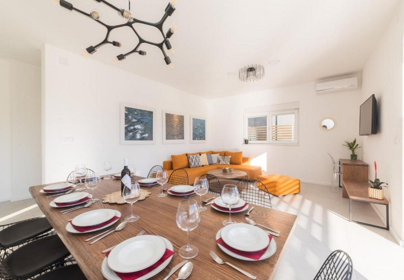 Villa in Pag - Villa Belveder II - Four bedroom house with outdoor pool