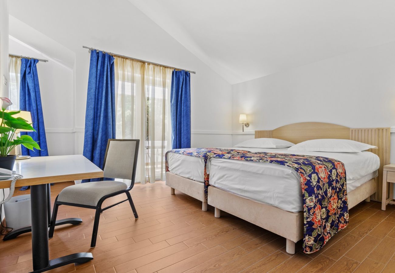 Apartment in Šibenik - Resort Apartment A3 (4+3)