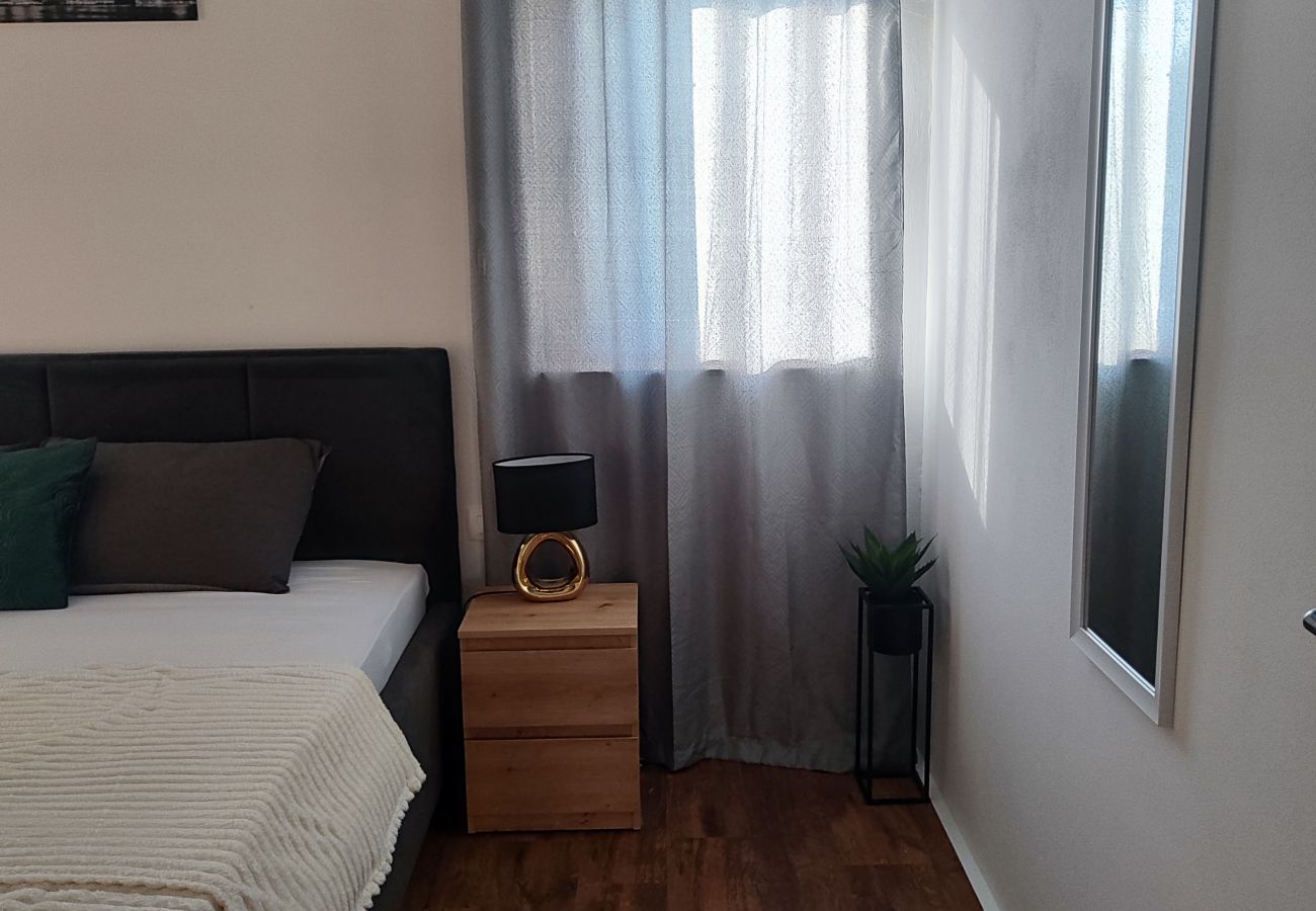 Apartment in Karlobag - Apartments Rina - two bedroom apartment A3