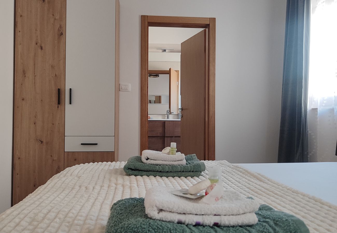 Apartment in Karlobag - Apartments Rina - one bedroom apartment A4