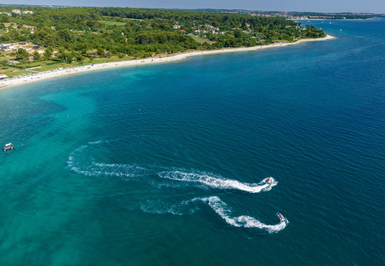 Apartment in Peroj - Barbariga Family Beach Paradise 1