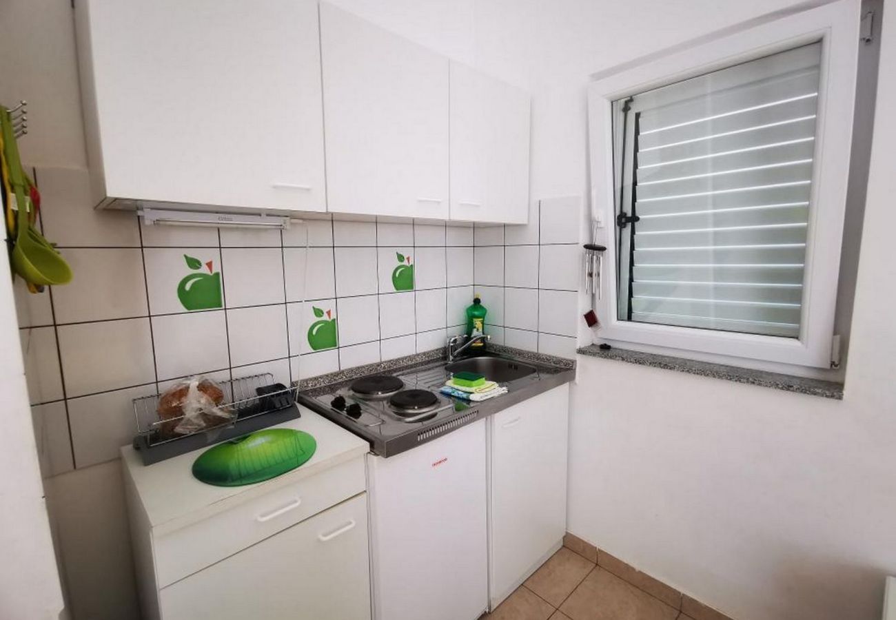 Studio in Brgulje - Studio Apartments Darija - A1