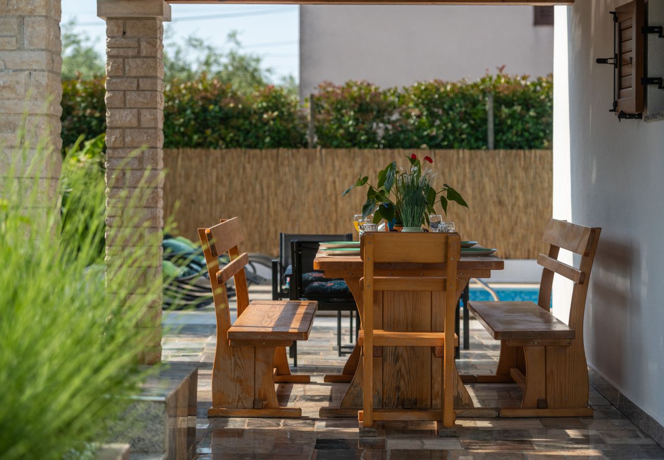 House in Vodnjan - Charming Holiday House Mara