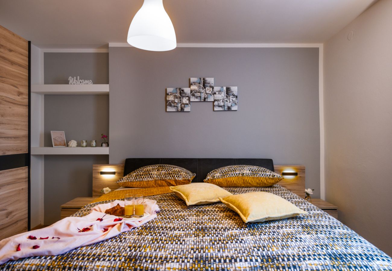 House in Vodnjan - Charming Holiday House Mara
