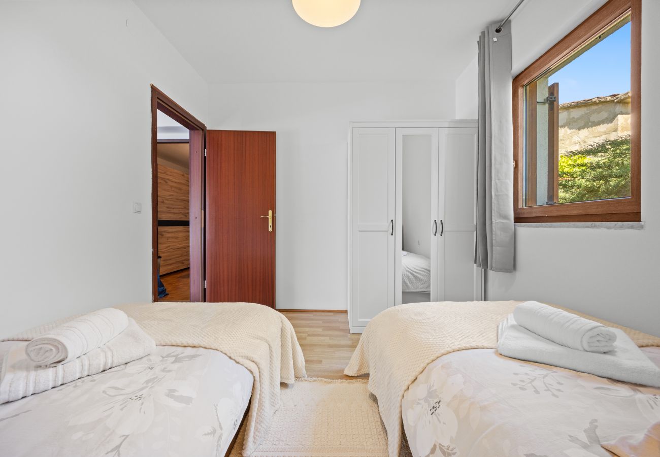 House in Vodnjan - Charming Holiday House Mara