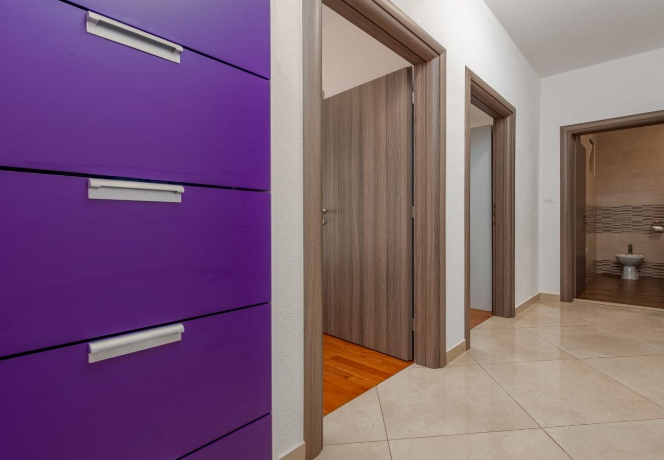 Apartment in Sukošan - Apartment Dora - Two bedroom apartment with terrace