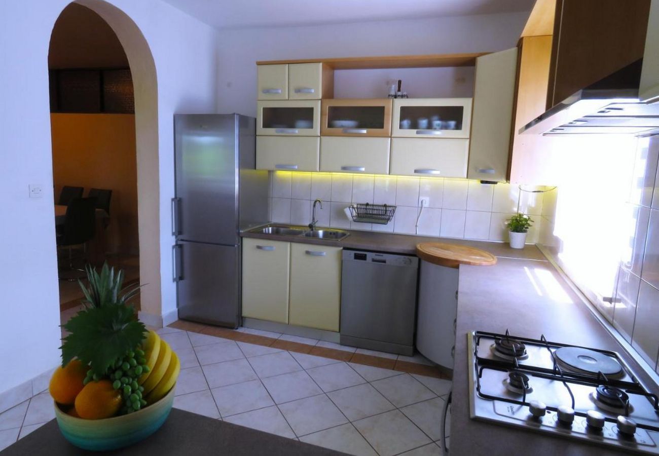 House in Ražanac - House Rose - three bedroom house with outdoor pool