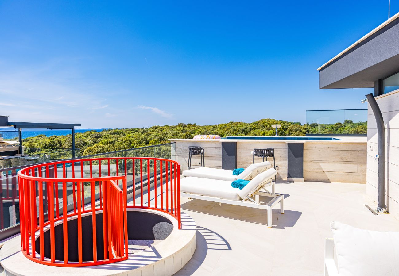 Apartment in Zadar - The Skyview Penthouse with Infinity Pool
