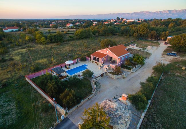 House in Policnik - Villa Marija - Charming three bedroom house with a pool House in Policnik - Villa Marija - Charming three bedroom house with a pool