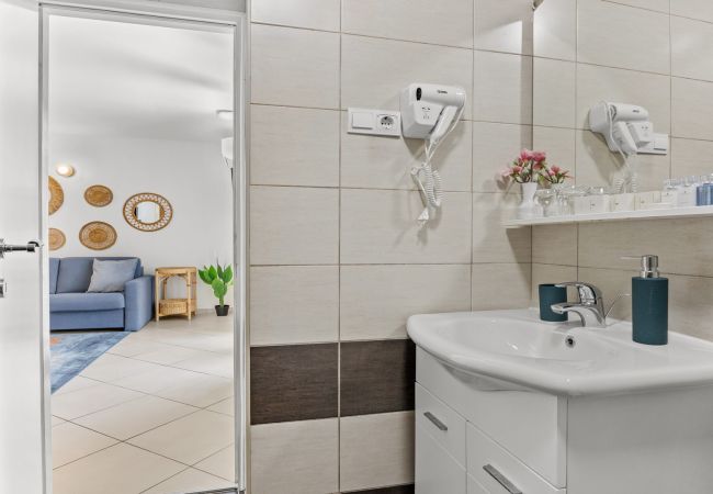 Apartment in Šibenik - Resort A1 Apartment (2+2) sea view 2 Apartment in Šibenik - Resort A1 Apartment (2+2) sea view 2