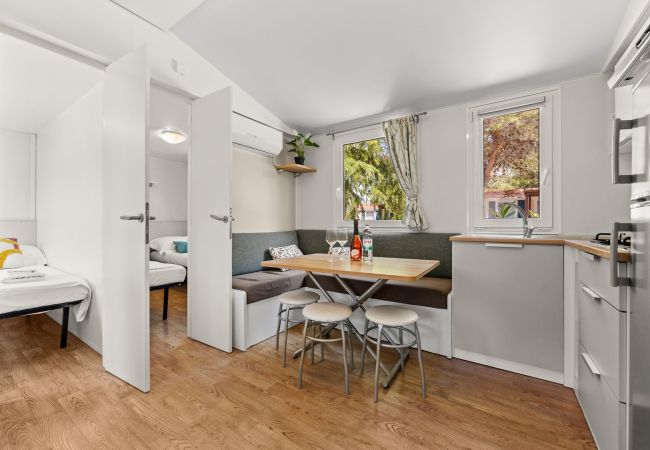 Mobile home in Šibenik - Resort Mobile Home - three bedroom 2 Mobile home in Šibenik - Resort Mobile Home - three bedroom 2