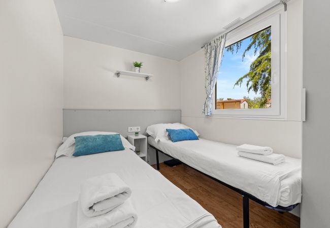 Mobile home in Šibenik - Resort Mobile Home - three bedroom 2 Mobile home in Šibenik - Resort Mobile Home - three bedroom 2
