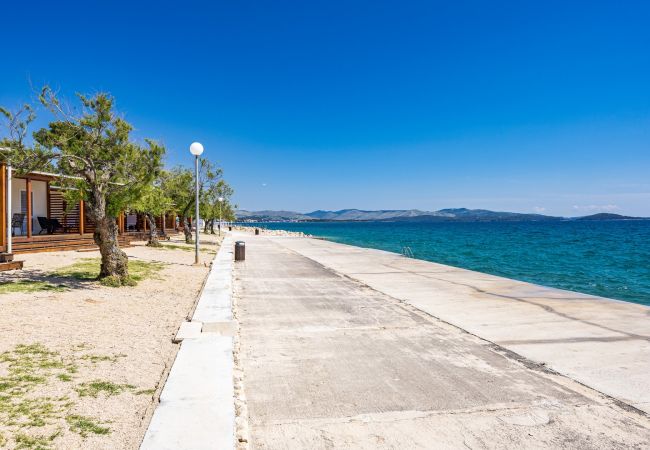 Mobile home in Šibenik - Resort Deluxe Mobile Home (6+1) Beachfront 2 Mobile home in Šibenik - Resort Deluxe Mobile Home (6+1) Beachfront 2