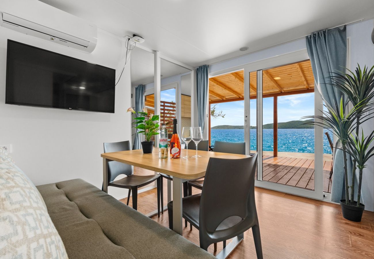 Mobile home in Šibenik - Resort Deluxe Mobile Home (6+1) Beachfront 2