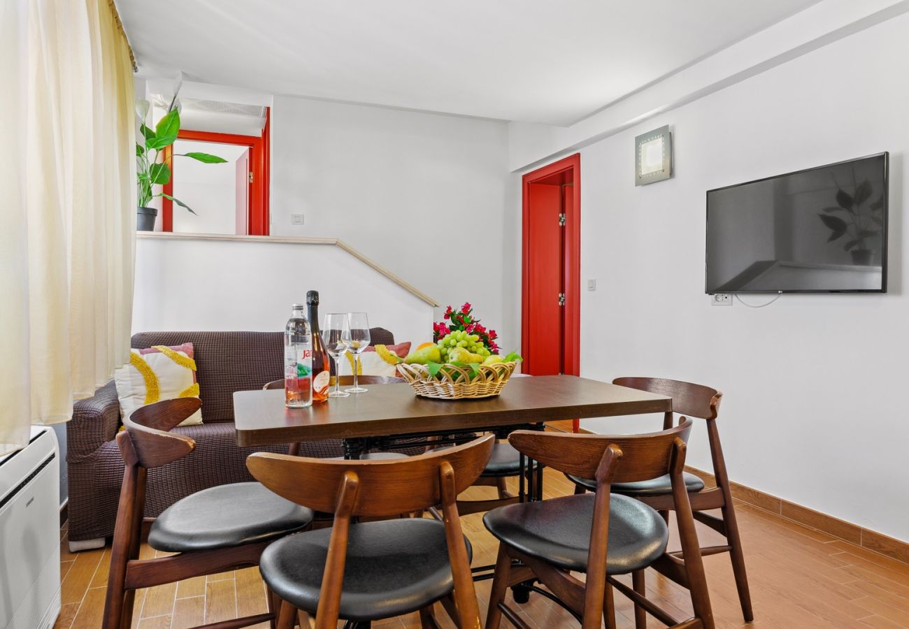 Apartment in Šibenik - Resort Apartment A3 (4+3) 2