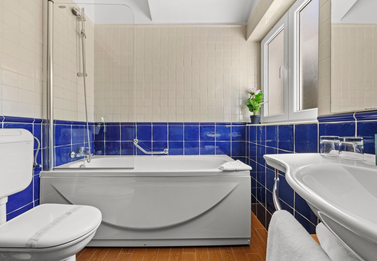 Apartment in Šibenik - Resort Apartment A3 (4+3) 2