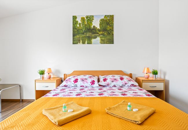 Apartment in Galižana - Apartment Vito with Balcony Apartment in Galižana - Apartment Vito with Balcony