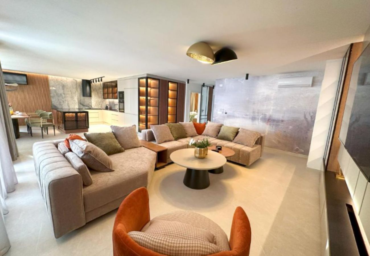 Apartment in Zadar - Beautiful apartment right by the sea with a view