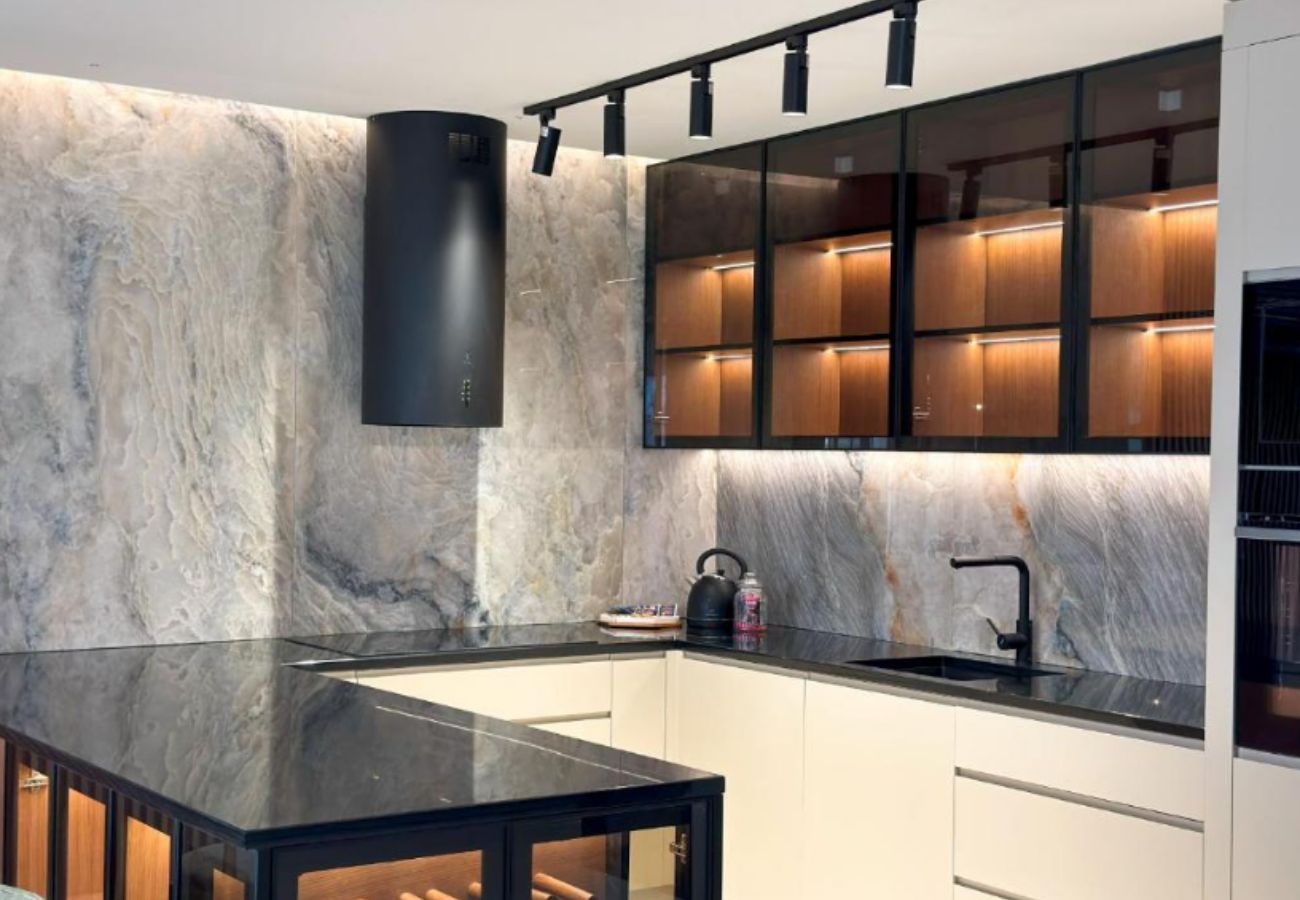 Apartment in Zadar - Beautiful apartment right by the sea with a view