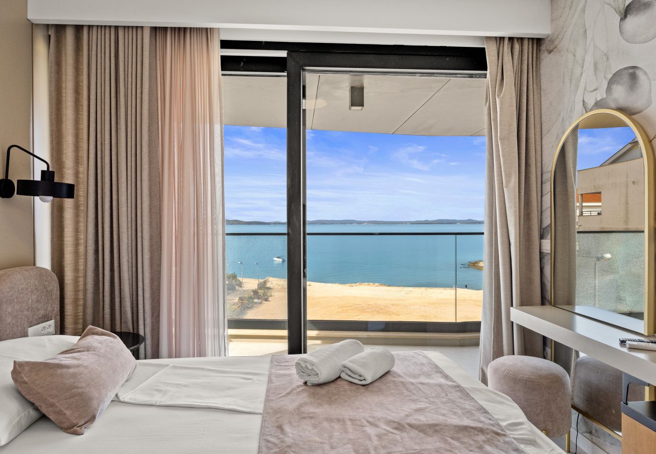 Apartment in Zadar - Amber Penthouse - Jacuzzi and Sea View