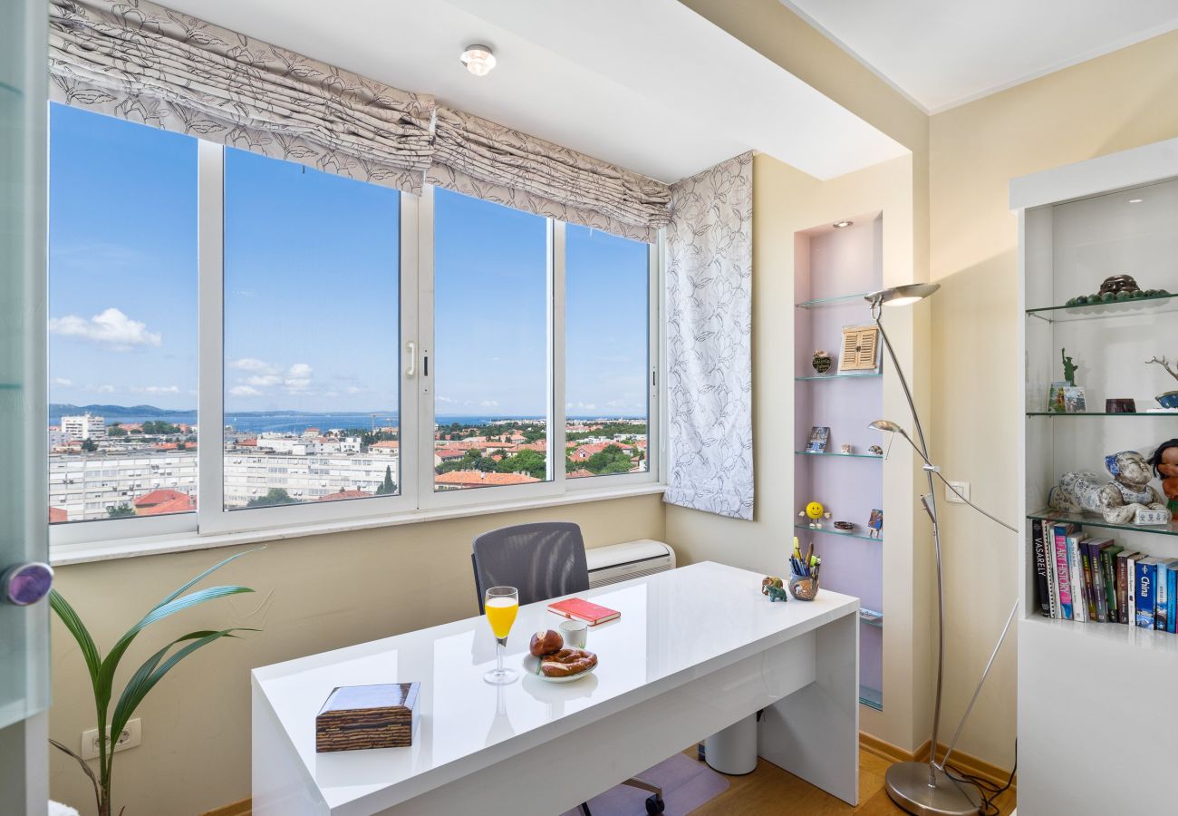 Apartment in Zadar - Apartment Natali - charming two bedroom city apartment