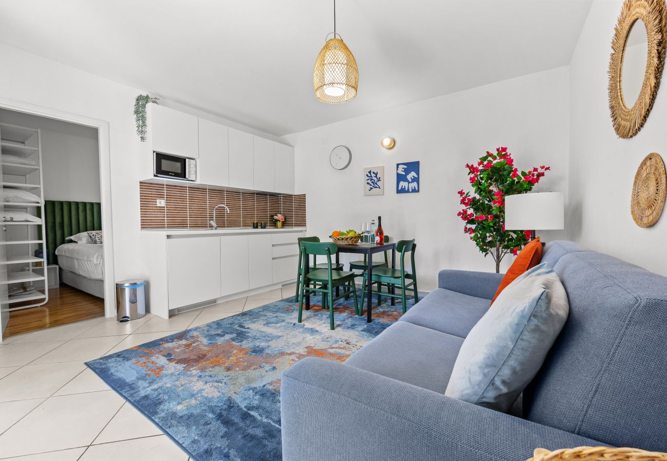 Apartment in Šibenik - Sweet Sea View Apartment A1