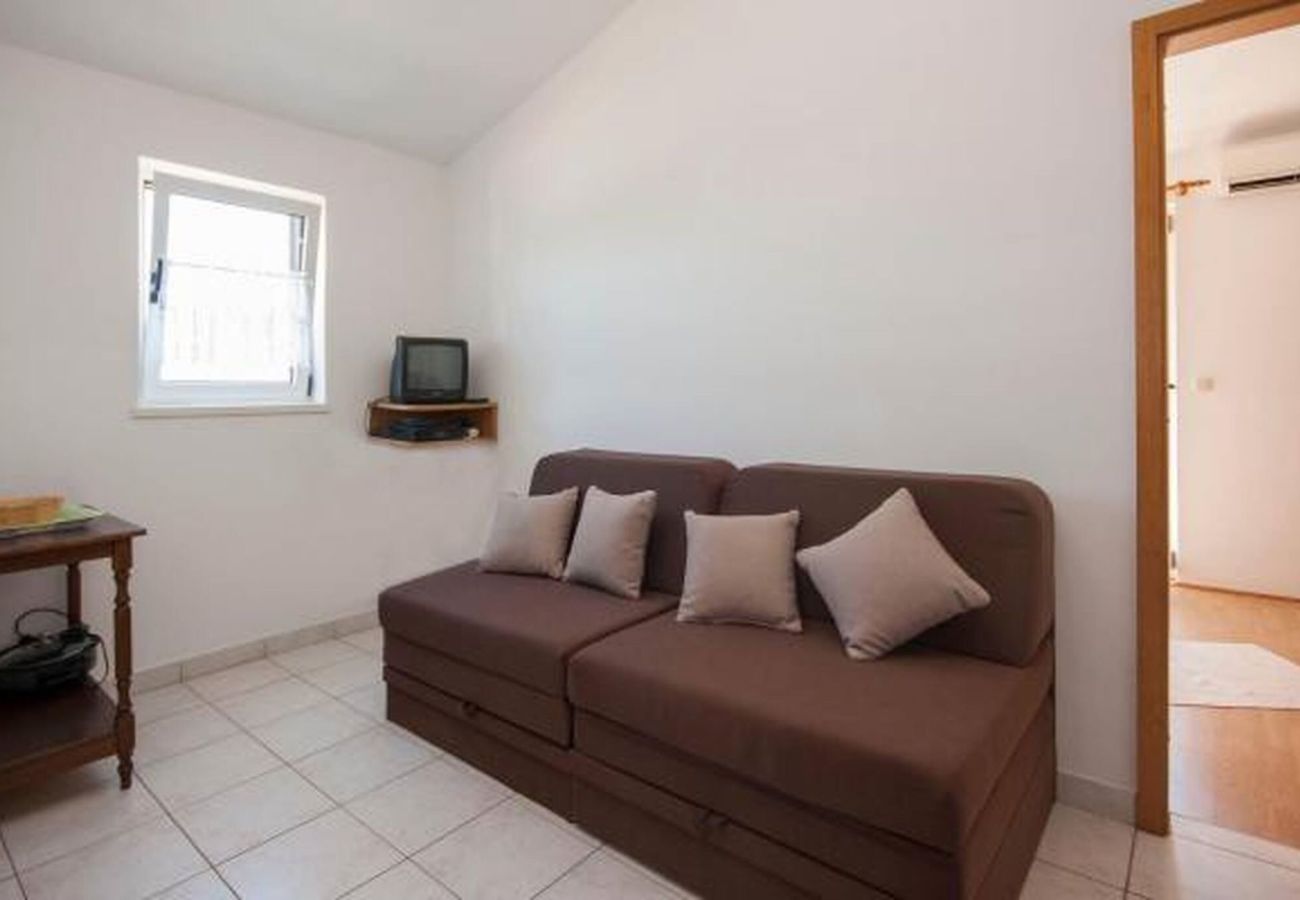 Apartment in Šibenik-Brodarica - Sea view Brodarica Apartment A2