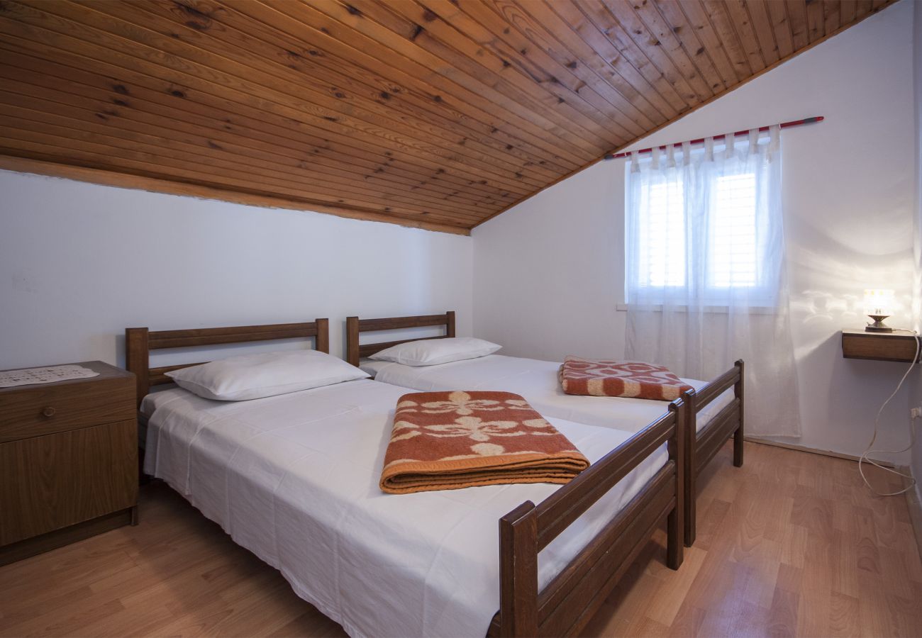 Apartment in Šibenik-Brodarica - Four bedroom apartment Karla