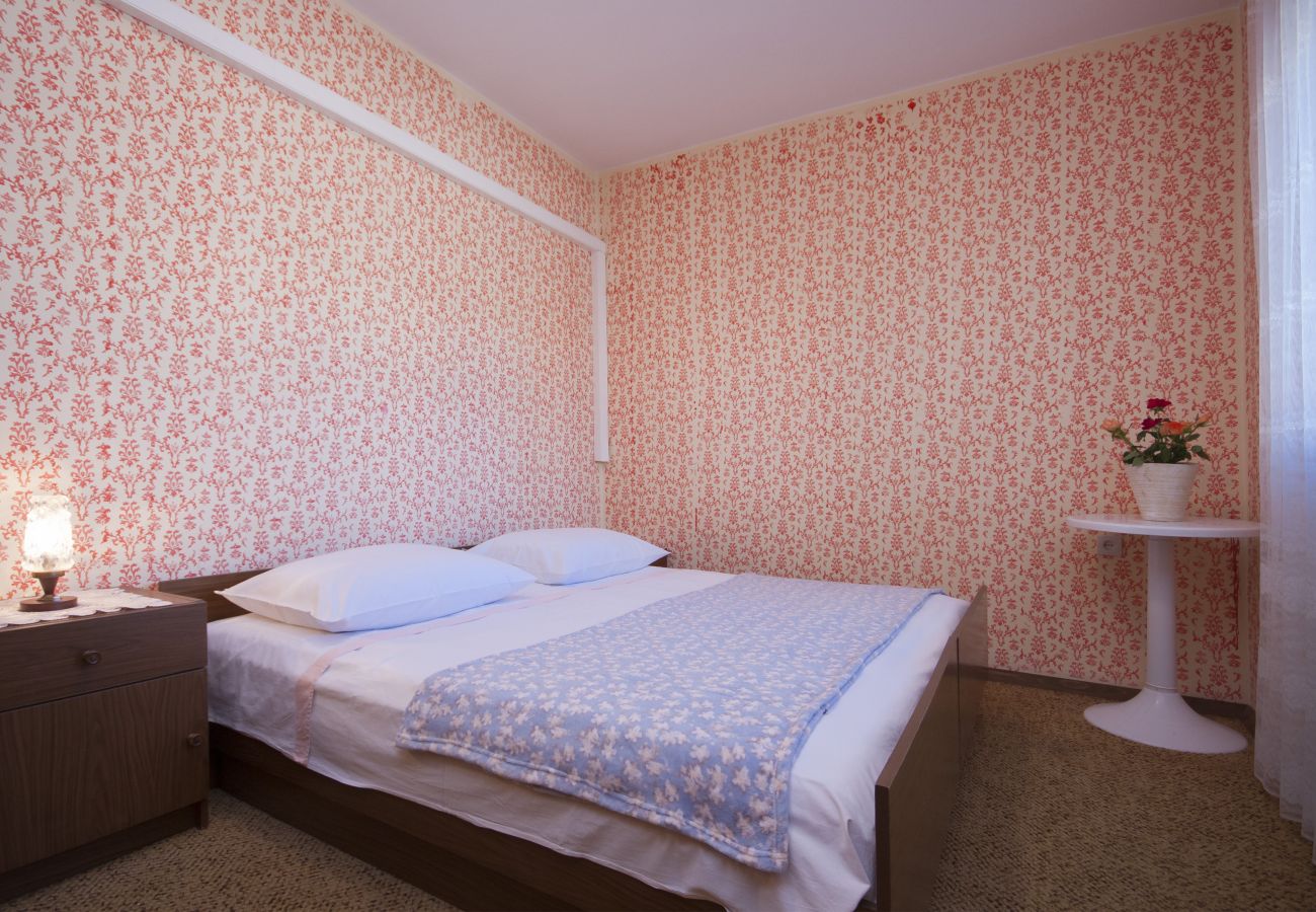 Apartment in Šibenik-Brodarica - FIve bedroom apartment Daniel