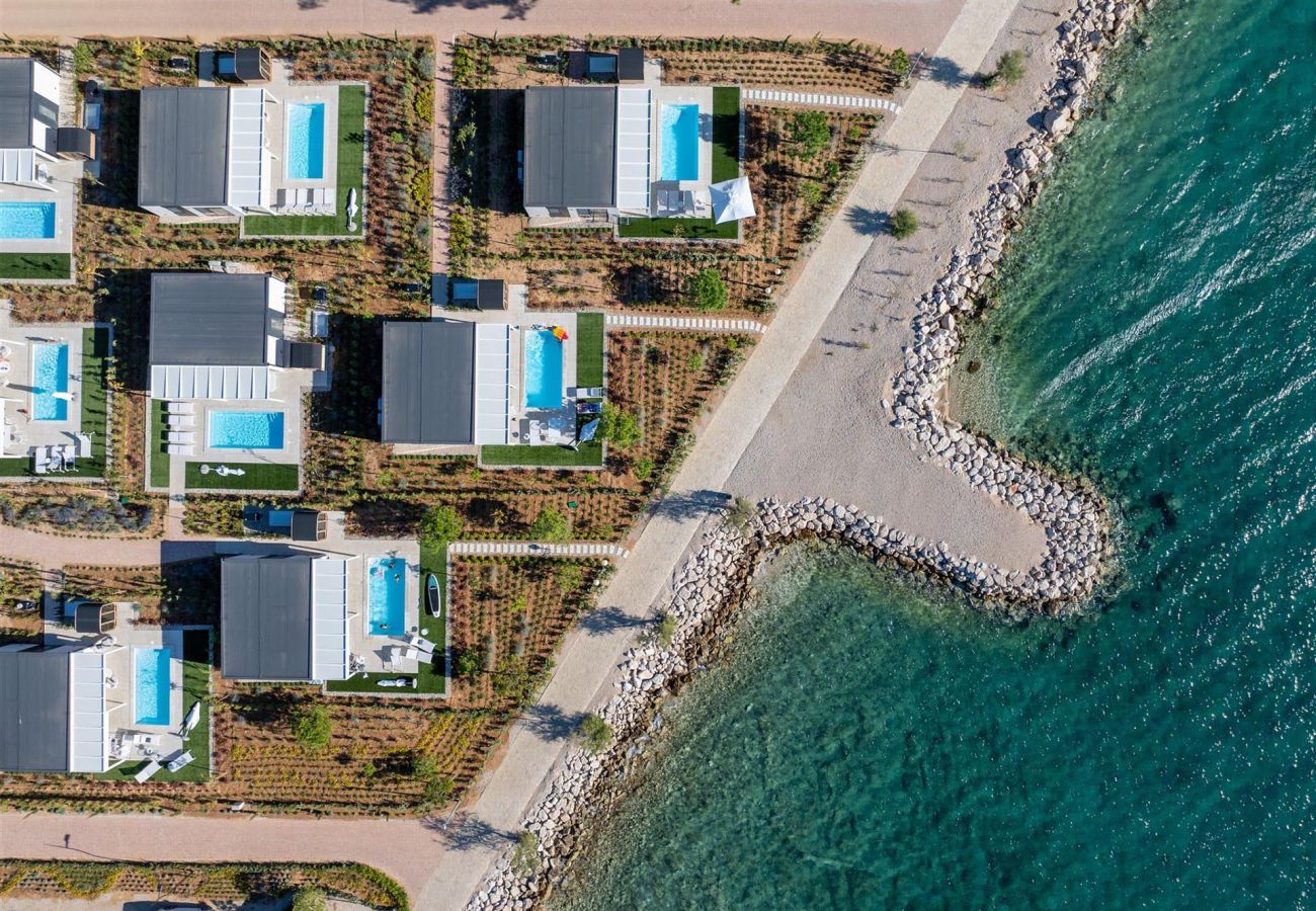 Villa in Šibenik - Mobile 3bedroom Beach Villa