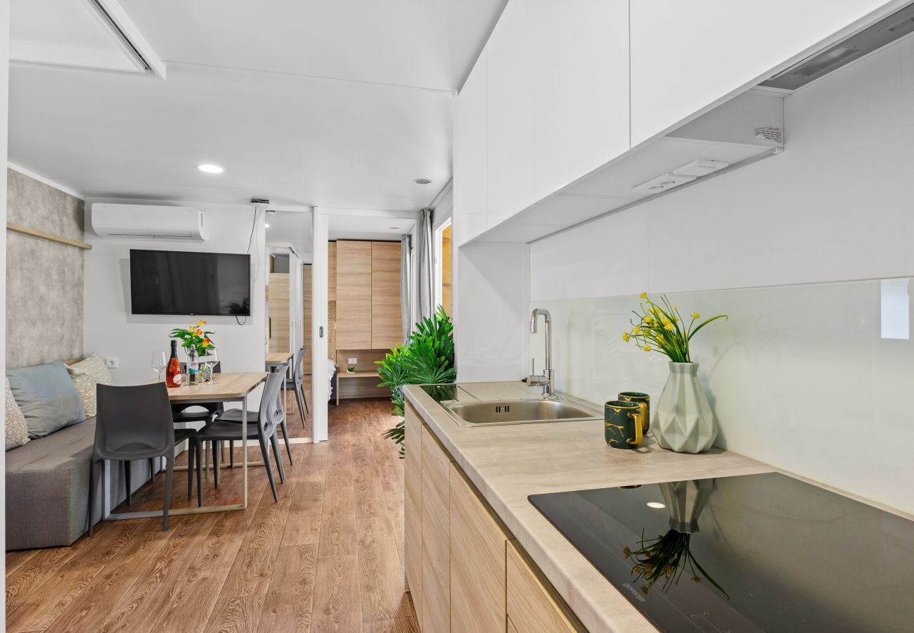 House in Šibenik - Luxury Resort Mobile Home (6+1)