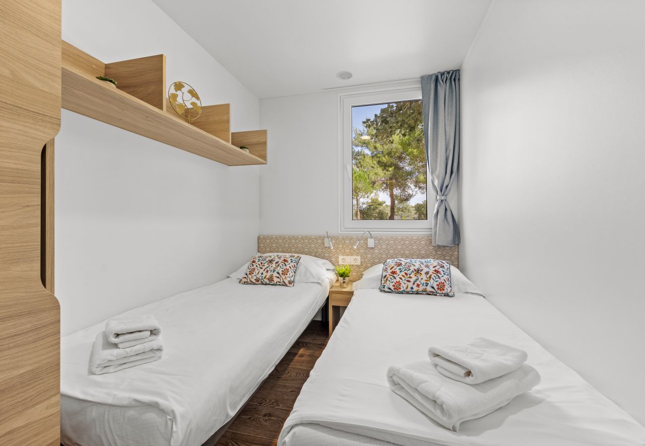 House in Šibenik - Luxury Resort Mobile Home (6+1)