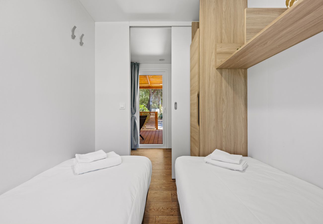 House in Šibenik - Luxury Resort Mobile Home (6+1)