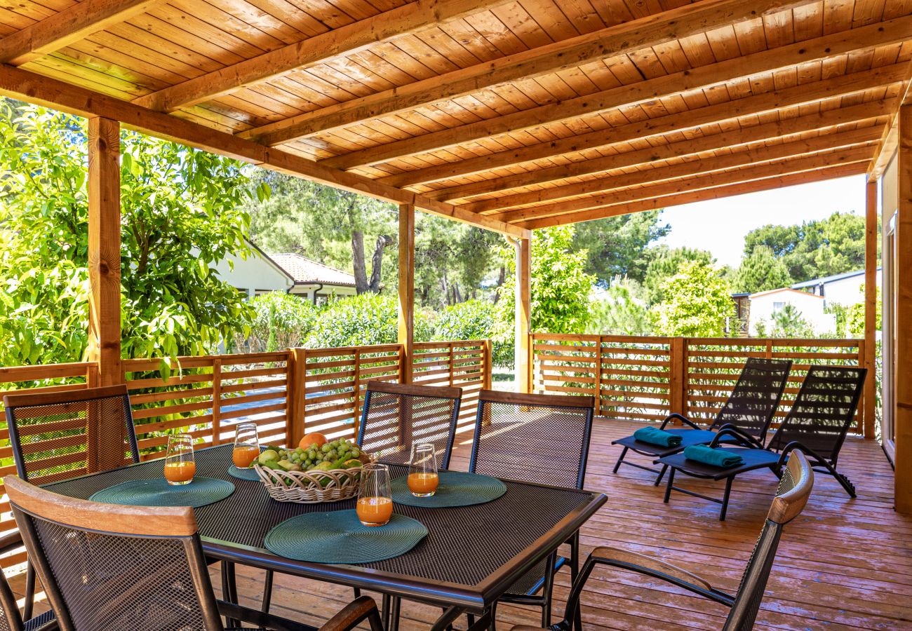 House in Šibenik - Luxury Resort Mobile Home (6+1)