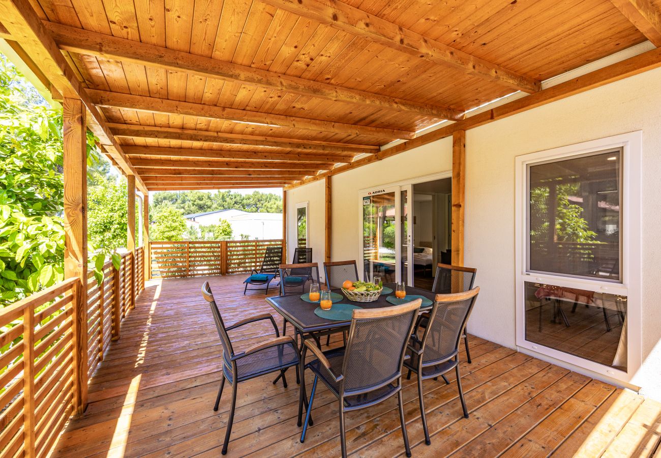 House in Šibenik - Luxury Resort Mobile Home (6+1)