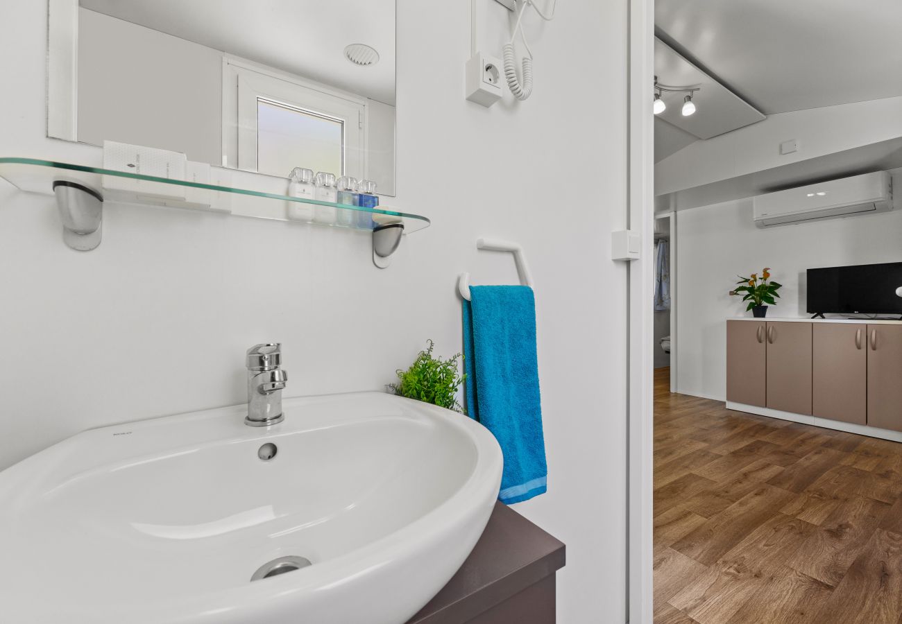 Apartment in Šibenik - Cozy Standard Mobile Home