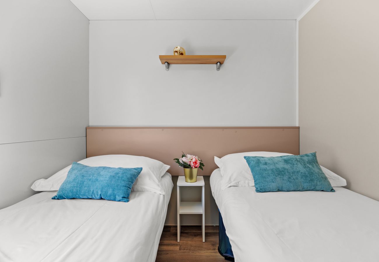 Apartment in Šibenik - Cozy Standard Mobile Home