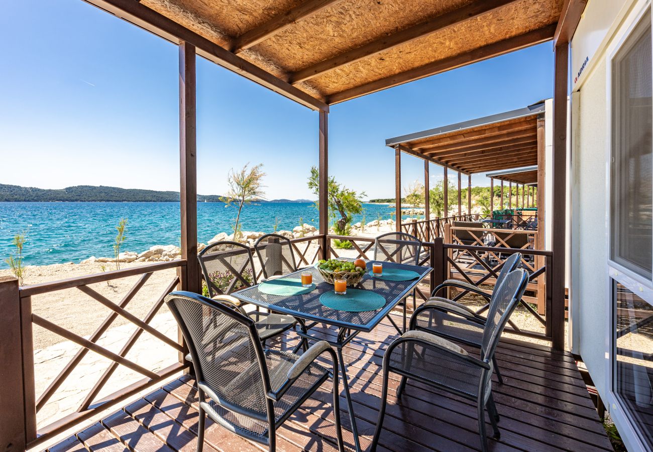 Terraced House in Šibenik - Premium Resort Mobile Home Beachfront