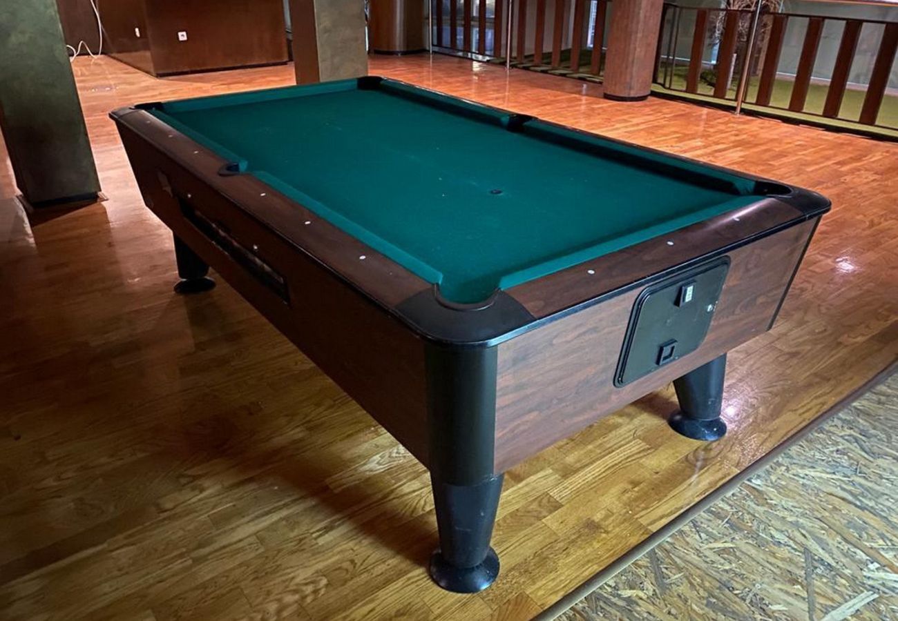 Villa in Brištane - Rural Family Escape with Pool - Villa Krka