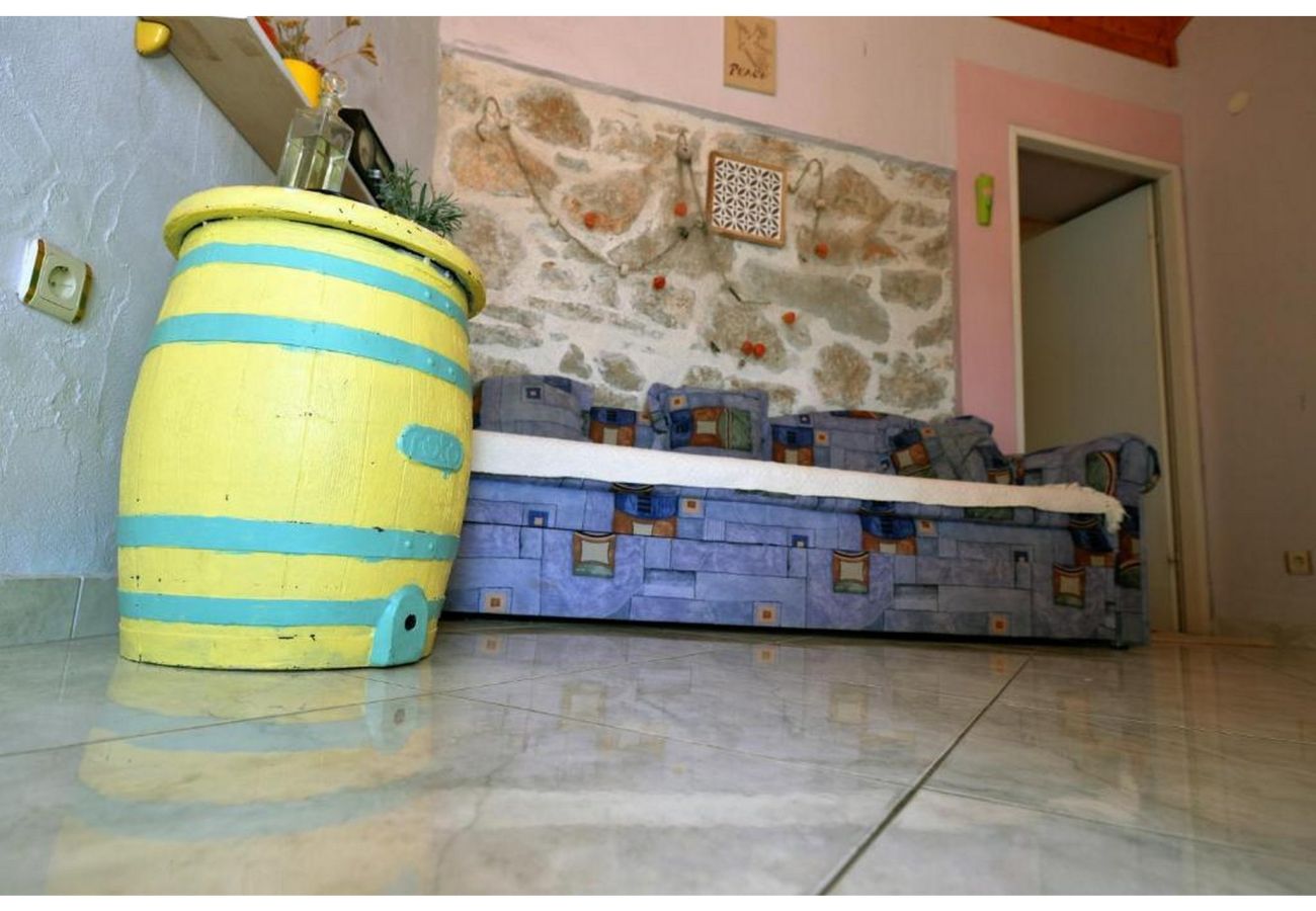 Apartment in Murter - Sunshine Apartment Blue