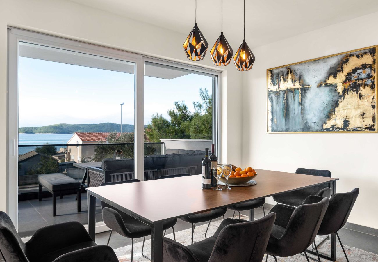 Apartment in Šibenik-Brodarica - Luxury Three Bedroom Apartment Velic C