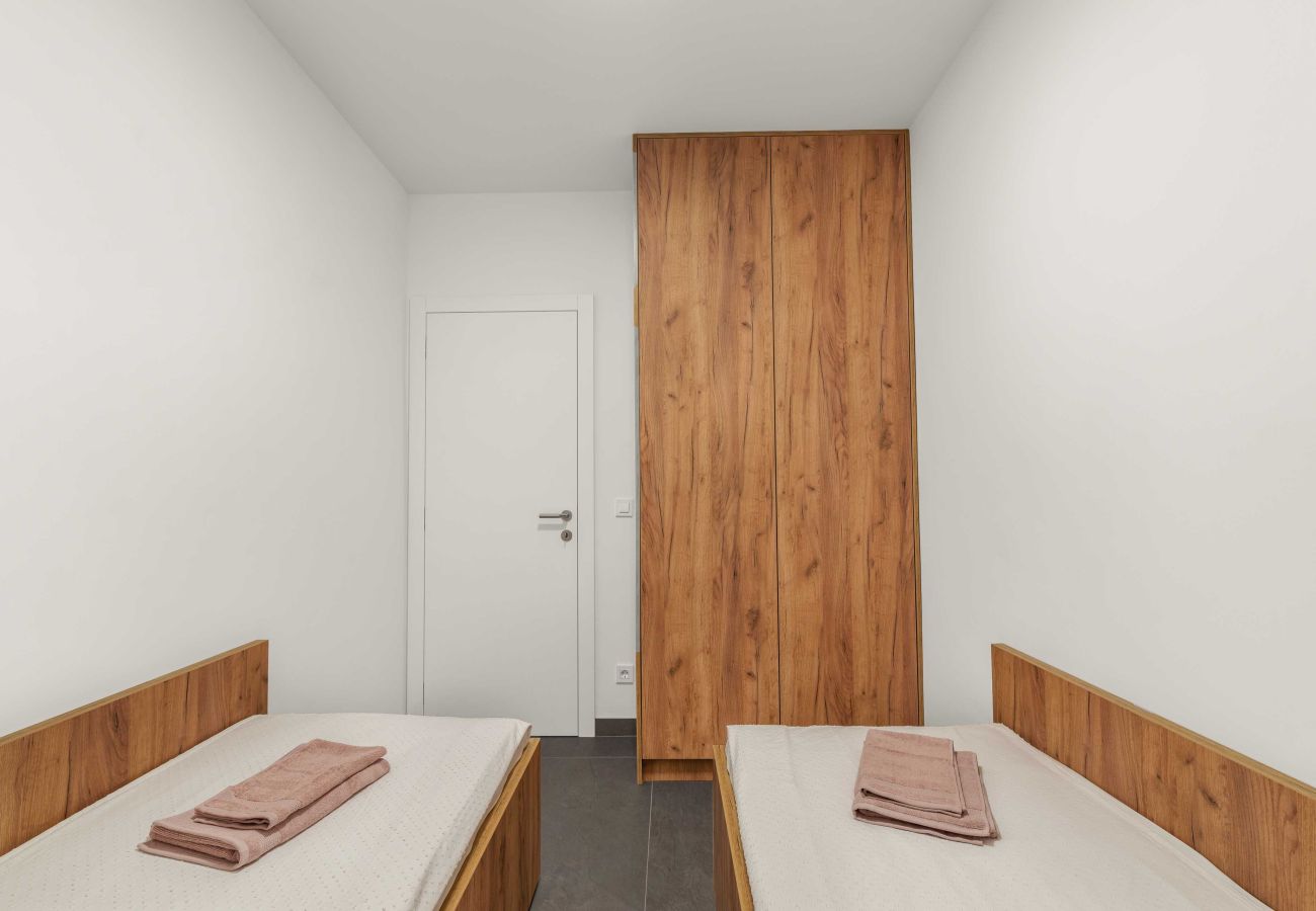 Apartment in Šibenik-Brodarica - Luxury Three Bedroom Apartment Velic C