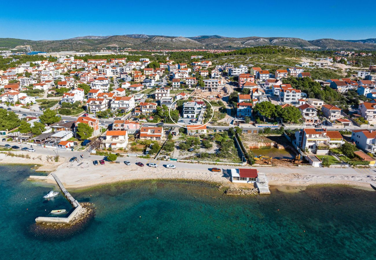 Apartment in Šibenik-Brodarica - Cozy Two Bedroom Apartment Velic B