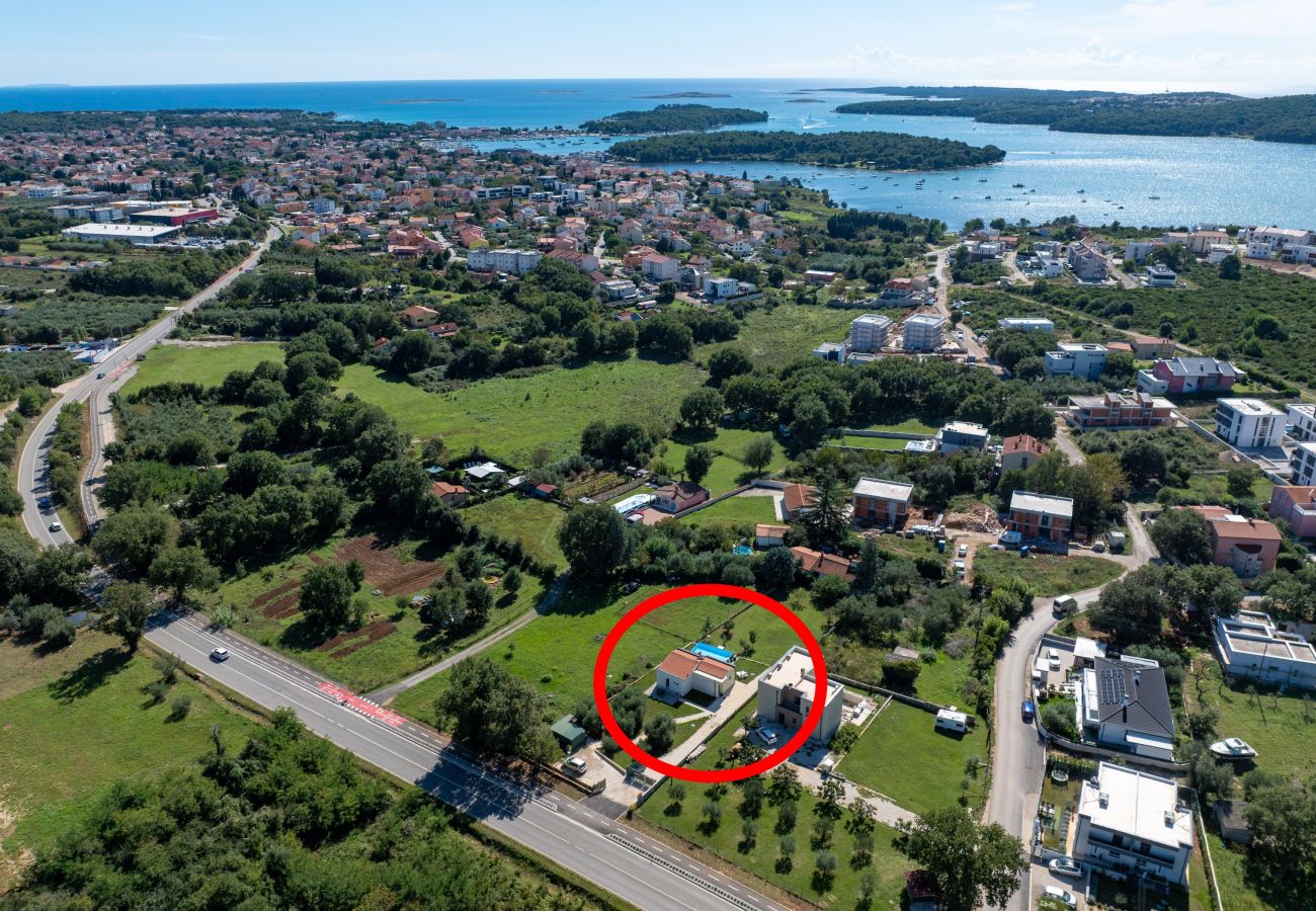 House in Medulin - Renata’s Pool House Medulin (2+2)