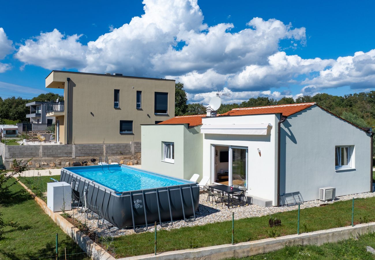 House in Medulin - Renata’s Pool House Medulin (2+2)