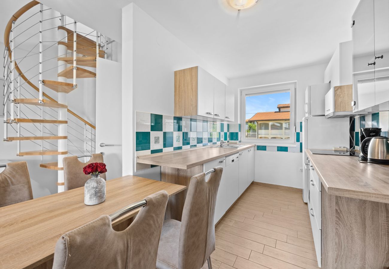 Apartment in Kukci - Apartment Susanne 2 with Shared Pool near Porec