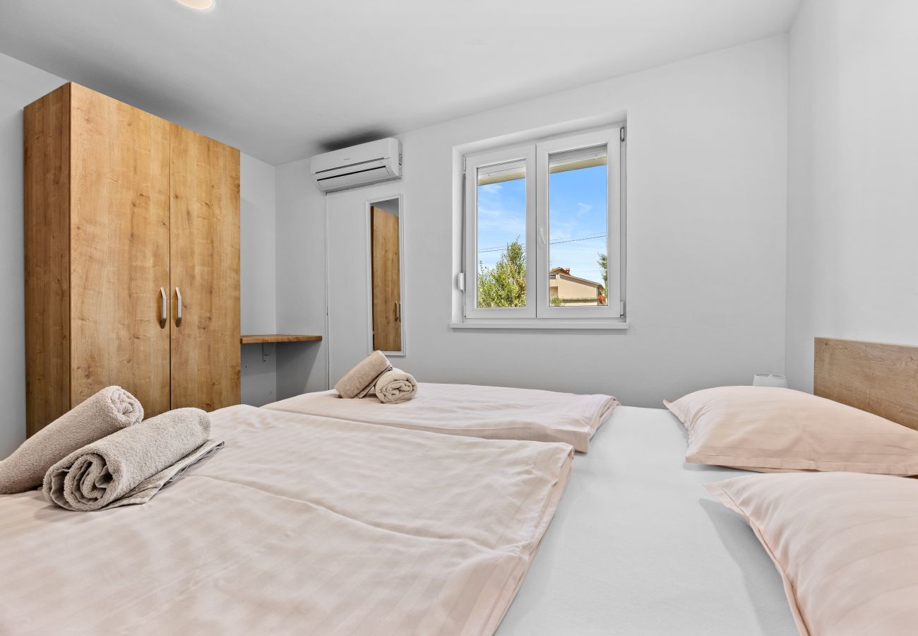 Apartment in Kukci - Apartment Susanne 1 with Shared Pool near Porec