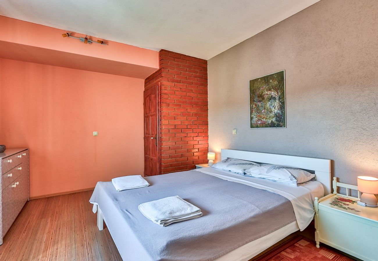 Apartment in Pula - Cute Apartment Oscar in Pula